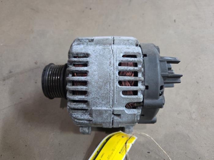 Gebrauchte Dynamo Seat Altea (5P1) 2.0 FSI 16V Preis € 50,00 Margenregelung angeboten von F. van den Mosselaar autodemontage