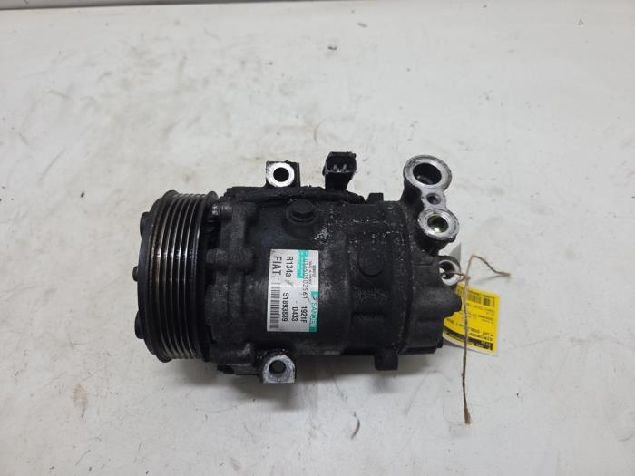 Usagé Compresseur de clim Fiat Doblo Cargo (263) 1.3 MJ 16V DPF Euro 5 Prix € 75,00 Règlement à la marge proposé par F. van den Mosselaar autodemontage