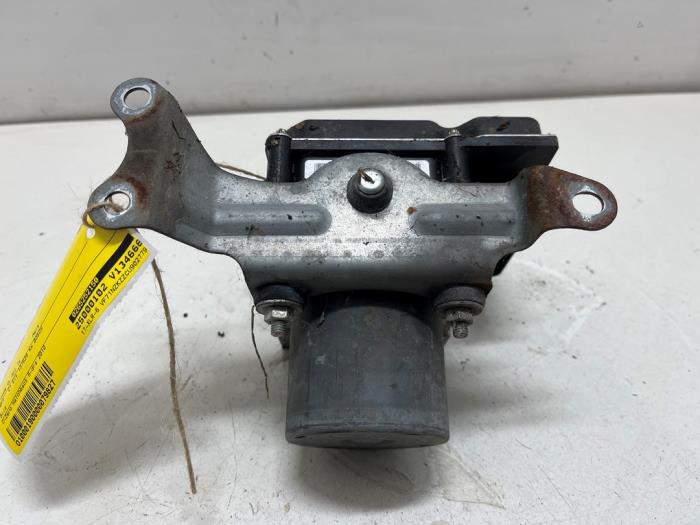 Begagnade ABS-pump Citroen C-Zero C-Zero Pris € 150,00 Marginaltabell erbjuds av F. van den Mosselaar autodemontage