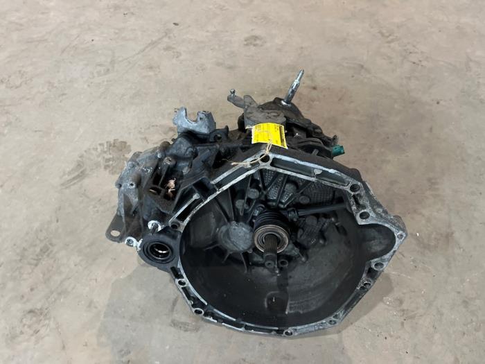 Usagé Boîte de vitesse Nissan Qashqai (J10) 1.5 dCi Prix € 250,00 Règlement à la marge proposé par F. van den Mosselaar autodemontage