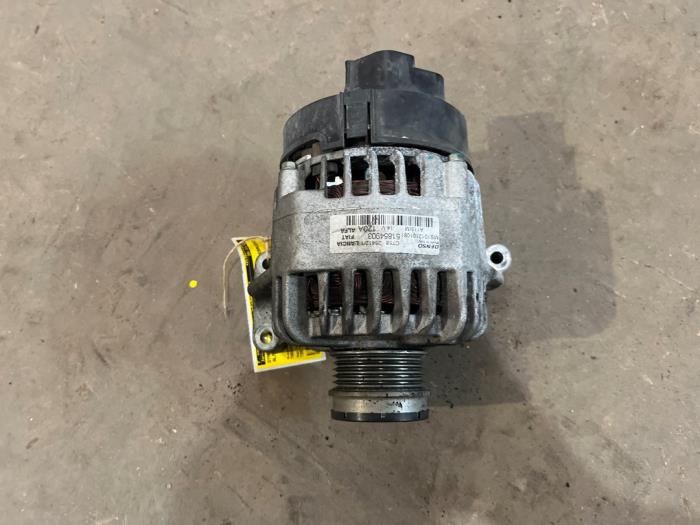 Begagnade Dynamo Alfa Romeo Giulietta (940) 1.4 TB 16V Bifuel Pris € 50,00 Marginaltabell erbjuds av F. van den Mosselaar autodemontage