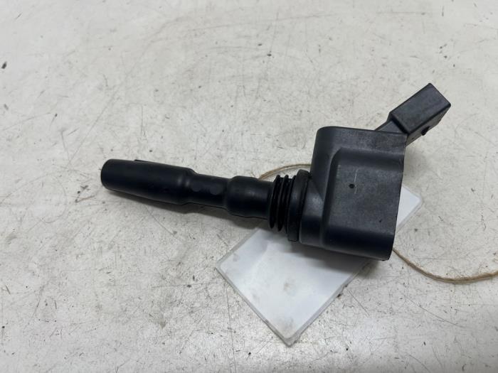Usagé Bobine Seat Arona (KJX) 1.0 TGI 12V Prix € 20,00 Règlement à la marge proposé par F. van den Mosselaar autodemontage