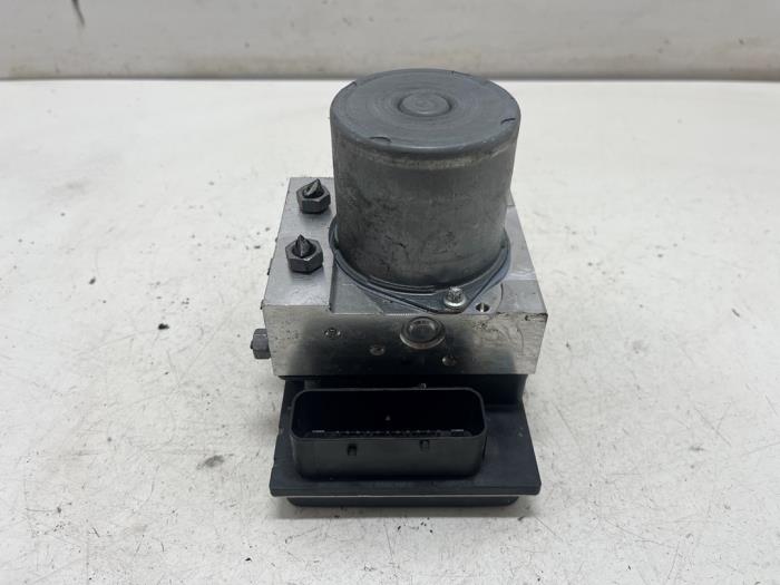 Gebrauchte ABS Pumpe BMW X3 (E83) 3.0d 24V Preis € 150,00 Margenregelung angeboten von F. van den Mosselaar autodemontage