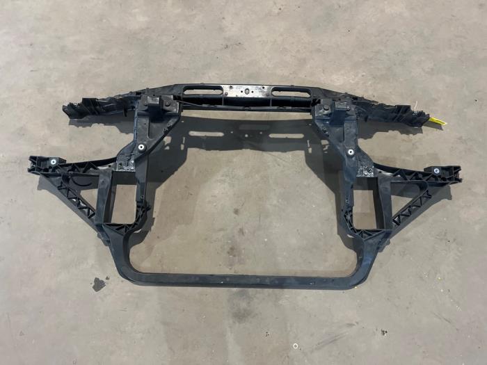Używane Panel przedni BMW X3 (E83) 3.0d 24V Cena € 75,00 Procedura marży oferowane przez F. van den Mosselaar autodemontage