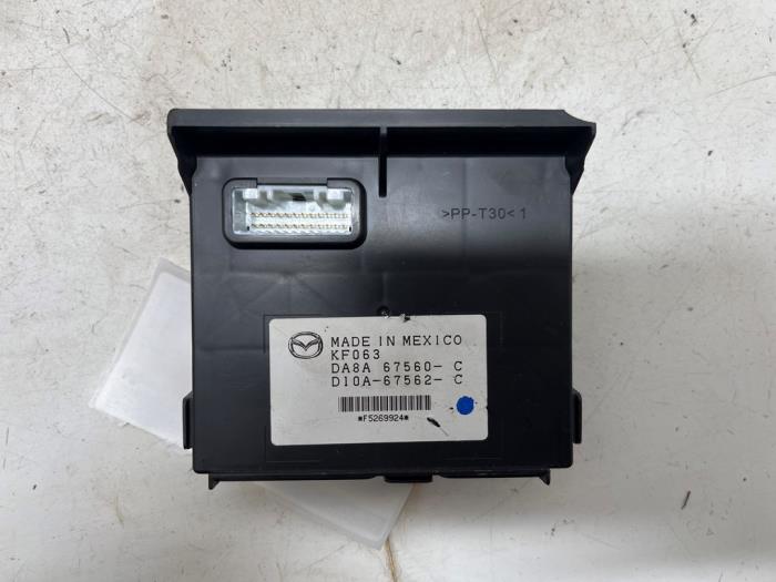 Used Body control computer Mazda 2 (DJ/DL) 1.5 SkyActiv-G 90 Price € 45,00 Margin scheme offered by F. van den Mosselaar autodemontage