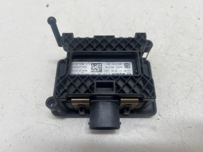 Gebrauchte ACC Sensor (Entfernung) MG ZS EV 45 kWh Preis € 150,00 Margenregelung angeboten von F. van den Mosselaar autodemontage