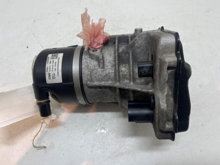 Begagnade Servostyrningspump Fiat Ducato (250) E-Ducato Pris € 350,00 Marginaltabell erbjuds av F. van den Mosselaar autodemontage