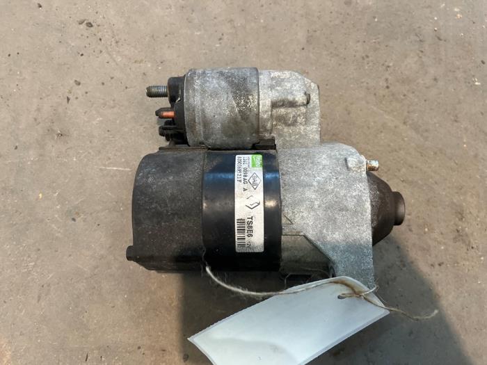 Gebrauchte Anlasser Renault Twingo II (CN) 1.2 16V Preis € 35,00 Margenregelung angeboten von F. van den Mosselaar autodemontage