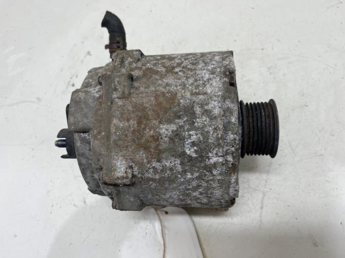 Gebrauchte Dynamo Audi A8 (D3) 6.0 W12 48V Quattro Preis € 125,00 Margenregelung angeboten von F. van den Mosselaar autodemontage