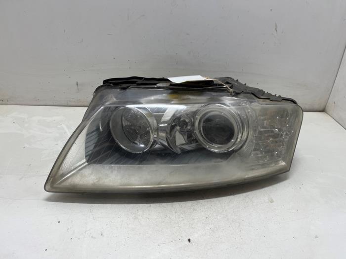 Gebrauchte Scheinwerfer links Audi A8 (D3) 6.0 W12 48V Quattro Preis € 150,00 Margenregelung angeboten von F. van den Mosselaar autodemontage
