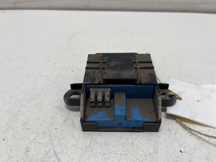 Usagé Module pompe carburant Audi Q3 (8UB/8UG) 2.0 16V TFSI 170 Quattro Prix € 25,00 Règlement à la marge proposé par F. van den Mosselaar autodemontage