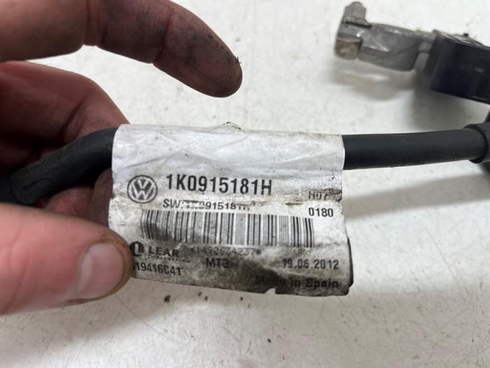 Begagnade Batterisensor Audi Q3 (8UB/8UG) 2.0 16V TFSI 170 Quattro Pris € 15,00 Marginaltabell erbjuds av F. van den Mosselaar autodemontage