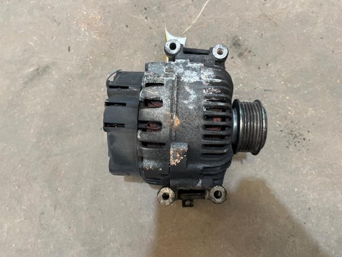 Begagnade Dynamo Audi A6 (C6) 2.4 V6 24V Pris € 45,00 Marginaltabell erbjuds av F. van den Mosselaar autodemontage