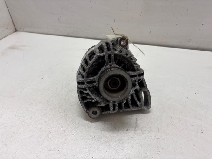 Gebrauchte Dynamo Fiat Grande Punto (199) 1.4 T-Jet 16V Preis € 35,00 Margenregelung angeboten von F. van den Mosselaar autodemontage