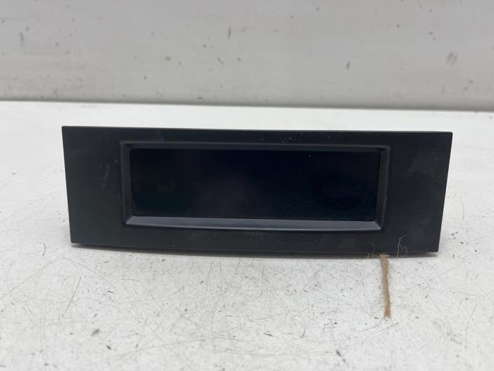 Begagnade Innerdisplay Peugeot 3008 I (0U/HU) 1.6 16V THP 155 Pris € 20,00 Marginaltabell erbjuds av F. van den Mosselaar autodemontage