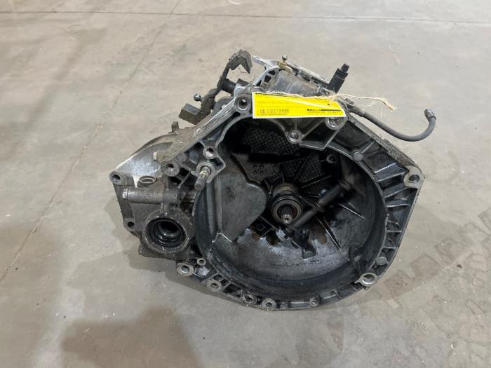 Gebrauchte Getriebe Fiat Grande Punto (199) 1.2 Preis € 200,00 Margenregelung angeboten von F. van den Mosselaar autodemontage
