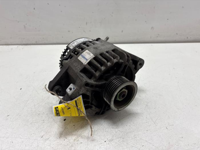 Begagnade Dynamo Peugeot 107 1.0 12V Pris € 35,00 Marginaltabell erbjuds av F. van den Mosselaar autodemontage