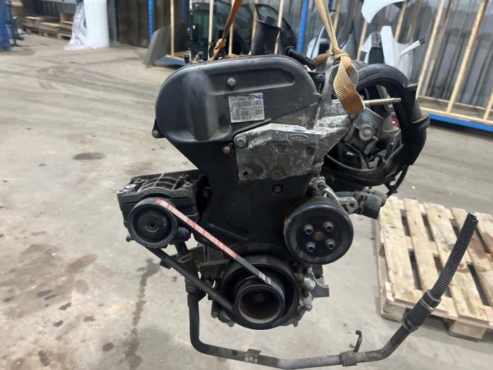 Engine from a Ford Fiesta 5 (JD/JH) 1.4 16V 2002