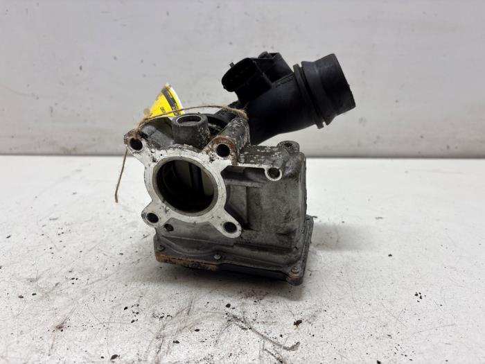 Gebrauchte Drosselklappengehäuse Renault Scénic III (JZ) 1.4 16V TCe 130 Preis € 25,00 Margenregelung angeboten von F. van den Mosselaar autodemontage