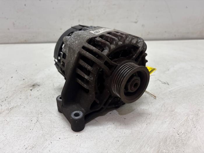 Begagnade Dynamo Fiat Panda (169) 1.2 Fire Pris € 35,00 Marginaltabell erbjuds av F. van den Mosselaar autodemontage