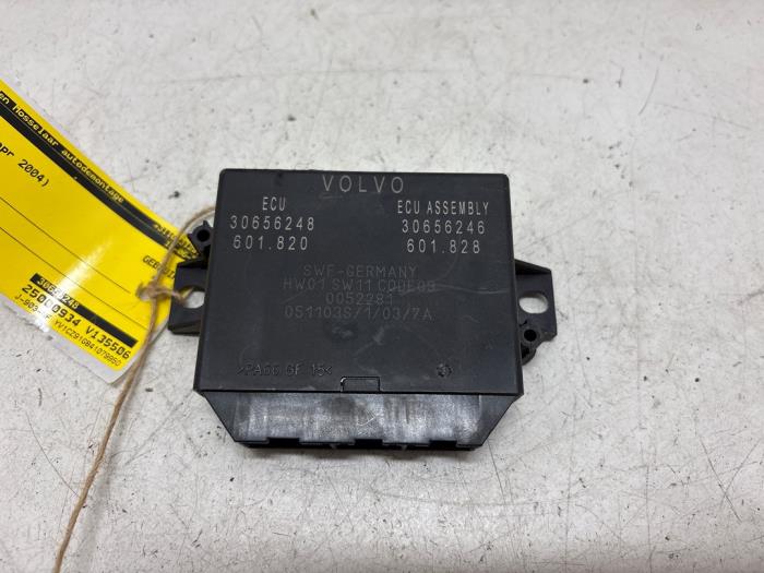 Begagnade PDC-modul Volvo XC90 I 2.9 T6 24V Pris € 35,00 Marginaltabell erbjuds av F. van den Mosselaar autodemontage