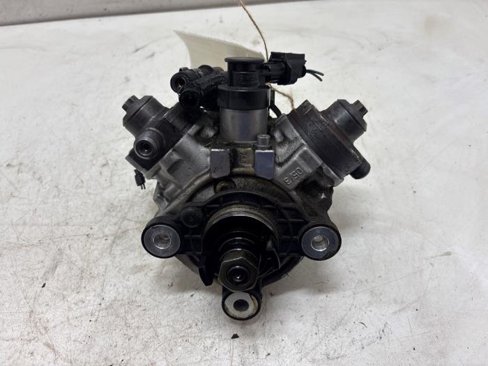 Gebrauchte Kraftstoffpumpe Mechanisch Volvo V60 I (FW/GW) 2.4 D6 20V AWD Twin Engine Plug-in Hybrid Preis € 45,00 Margenregelung angeboten von F. van den Mosselaar autodemontage