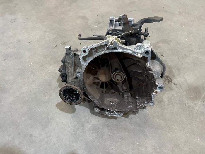 Usagé Boîte de vitesse Volkswagen Golf V (1K1) 1.4 16V Prix € 185,00 Règlement à la marge proposé par F. van den Mosselaar autodemontage