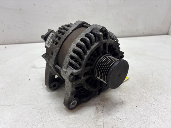 Gebrauchte Dynamo Renault Megane III Grandtour (KZ) 1.4 16V TCe 130 Preis € 50,00 Margenregelung angeboten von F. van den Mosselaar autodemontage