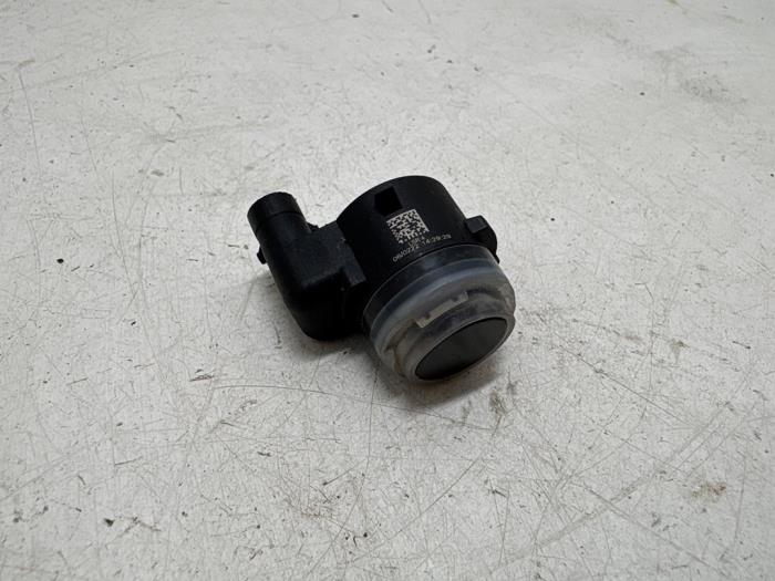 Usados Sensor PDC Renault Austral 1.2 Mild Hybrid Advanced 130 Precio € 15,00 Norma de margen ofrecido por F. van den Mosselaar autodemontage