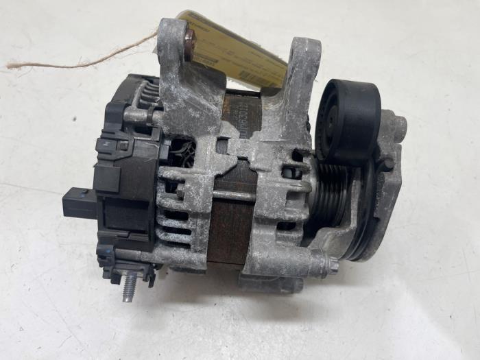 Begagnade Dynamo Mercedes A (177.0) 1.3 A-200 Turbo 16V Pris € 85,00 Marginaltabell erbjuds av F. van den Mosselaar autodemontage