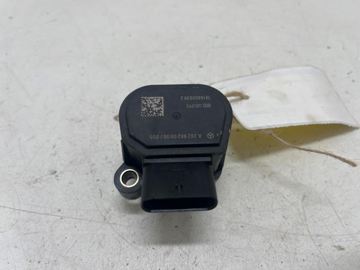 Nockenwelle Sensor Mercedes A (177.0), 2018 / 2026 1.3 A-200 Turbo 16V, Fließheck, Benzin, 1.332cc, 120kW (163pk), FWD, M282914, 2018-03 / 2026-12, 177.087 (Gebraucht)