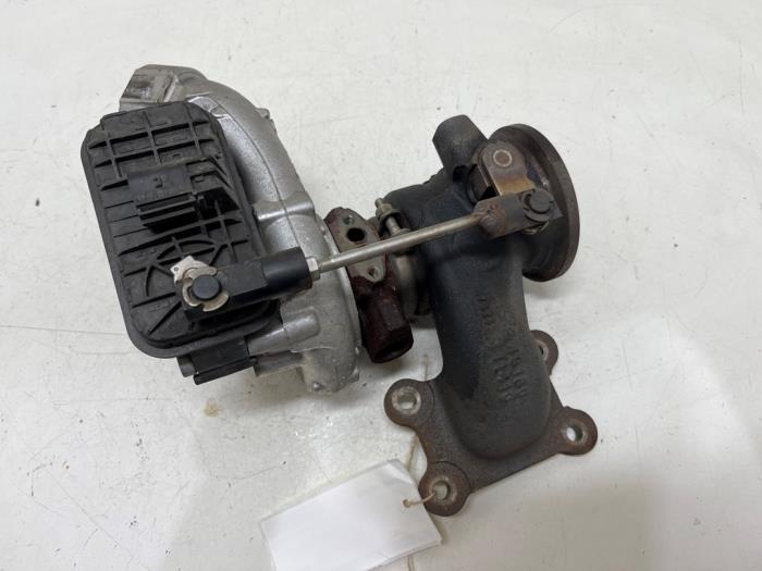 Gebrauchte Turbo Volkswagen Tiguan (AD1) 1.4 TSI 16V Preis € 150,00 Margenregelung angeboten von F. van den Mosselaar autodemontage