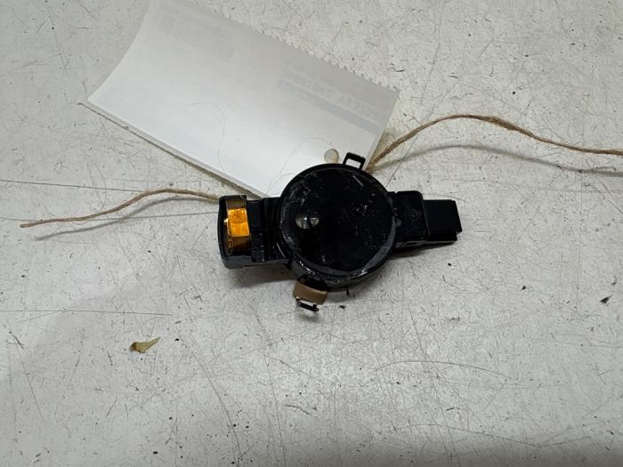 Begagnade Regnsensor BMW 2 serie Active Tourer (F45) 225xe iPerformance 1.5 TwinPower Turbo 12V Pris € 20,00 Marginaltabell erbjuds av F. van den Mosselaar autodemontage