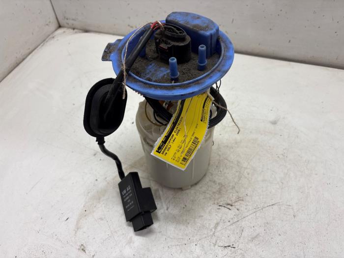 Usagé Pompe carburant électrique Volkswagen Golf V (1K1) 1.4 GT 16V Prix € 35,00 Règlement à la marge proposé par F. van den Mosselaar autodemontage