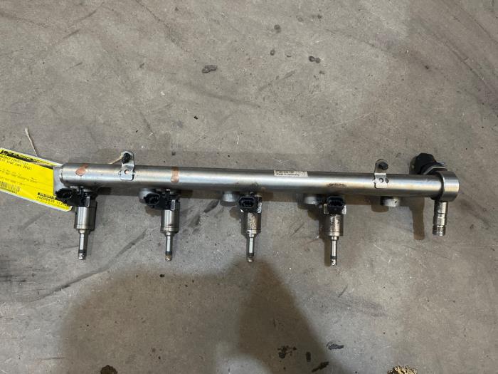 Usagé Système d'injection Volvo XC60 I (DZ) 2.0 T5 16V Prix € 100,00 Règlement à la marge proposé par F. van den Mosselaar autodemontage