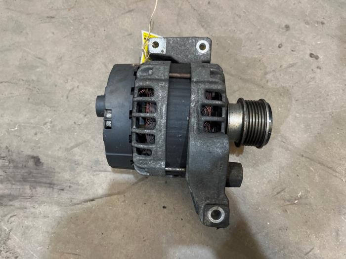 Begagnade Dynamo Volvo XC60 I (DZ) 2.0 T5 16V Pris € 70,00 Marginaltabell erbjuds av F. van den Mosselaar autodemontage