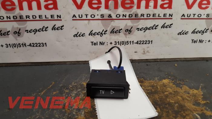 Używane Przelacznik BMW X5 (E53) 3.0 24V Cena € 9,95 Procedura marży oferowane przez Venema Autoparts
