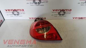 Used Taillight, left Renault Clio III (BR/CR) 1.5 dCi 85 Price € 19,95 Margin scheme offered by Venema Autoparts