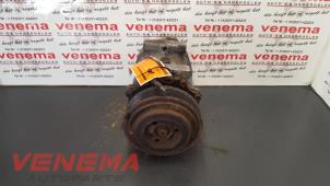 Used Air conditioning pump Renault Espace (JE) 2.0i 16V Price € 49,99 Margin scheme offered by Venema Autoparts