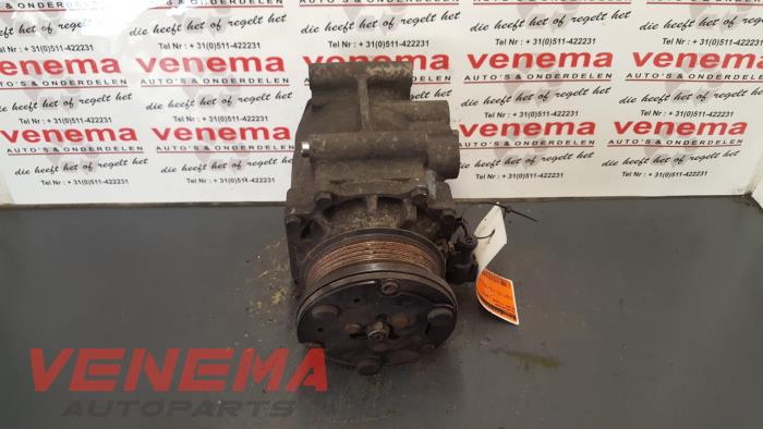 Usagé Compresseur de clim Ford Focus 1 Wagon 1.8 TDCi 100 Prix € 48,99 Règlement à la marge proposé par Venema Autoparts
