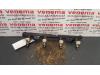 Volkswagen Golf V (1K1) 1.4 16V Einspritzdüse (Einspritzer)