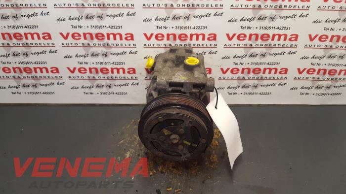 Usagé Pompe clim Fiat Punto II (188) 1.2 60 S Prix € 9,99 Règlement à la marge proposé par Venema Autoparts