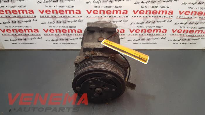 Usagé Compresseur de clim Volvo V40 (VW) 1.9 D di Prix € 34,99 Règlement à la marge proposé par Venema Autoparts