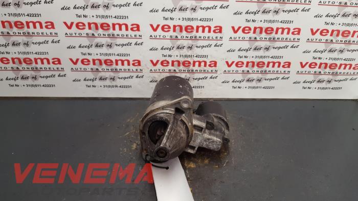 Używane Rozrusznik Opel Corsa B (73/78/79) 1.0i 12V Cena € 14,99 Procedura marży oferowane przez Venema Autoparts
