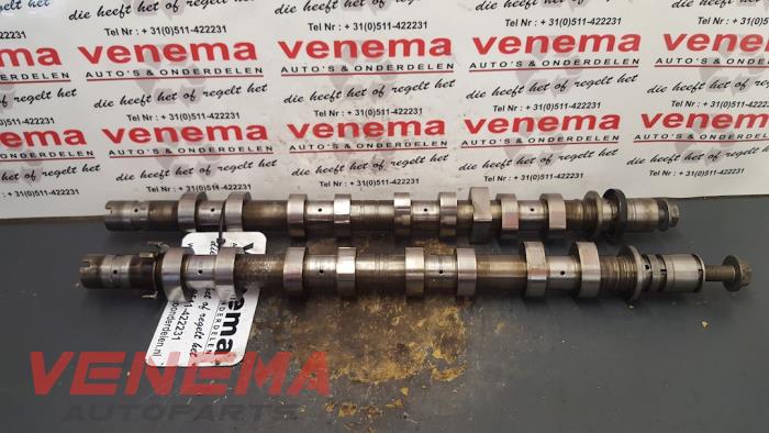 Gebrauchte Nockenwelle Set Renault Grand Scénic II (JM) 1.6 16V Preis € 80,00 Margenregelung angeboten von Venema Autoparts