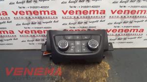 Begagnade Värmekontrollpanel Opel Zafira Tourer (P12) 1.4 Turbo 16V EcoFLEX Pris € 100,00 Marginaltabell erbjuds av Venema Autoparts