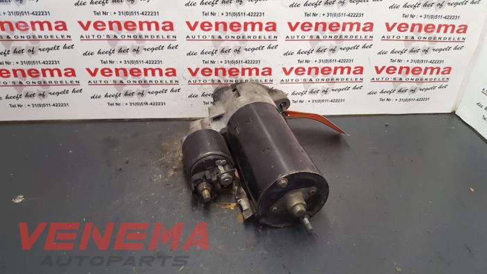 Anlasser van een Volkswagen Passat Variant (3B6) 1.9 TDI 130 2003