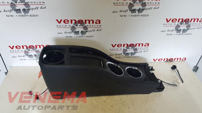 Gebrauchte Mittelkonsole Opel Zafira Tourer (P12) 1.4 Turbo 16V EcoFLEX Preis € 14,99 Margenregelung angeboten von Venema Autoparts