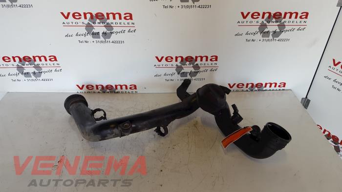 Gebrauchte Intercooler Rohr Volkswagen Caddy III (2KA,2KH,2CA,2CH) 1.9 TDI Preis € 40,00 Margenregelung angeboten von Venema Autoparts