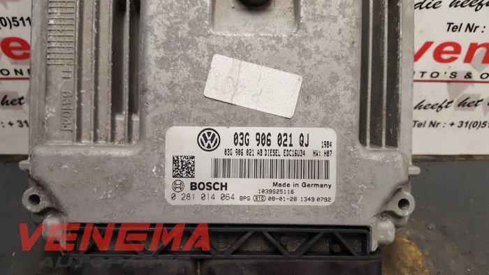 Ordinateur gestion moteur d'un Volkswagen Golf V (1K1) 1.9 TDI 2008